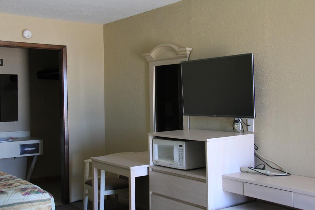 Lodge Usa Motel Guymon Esterno foto